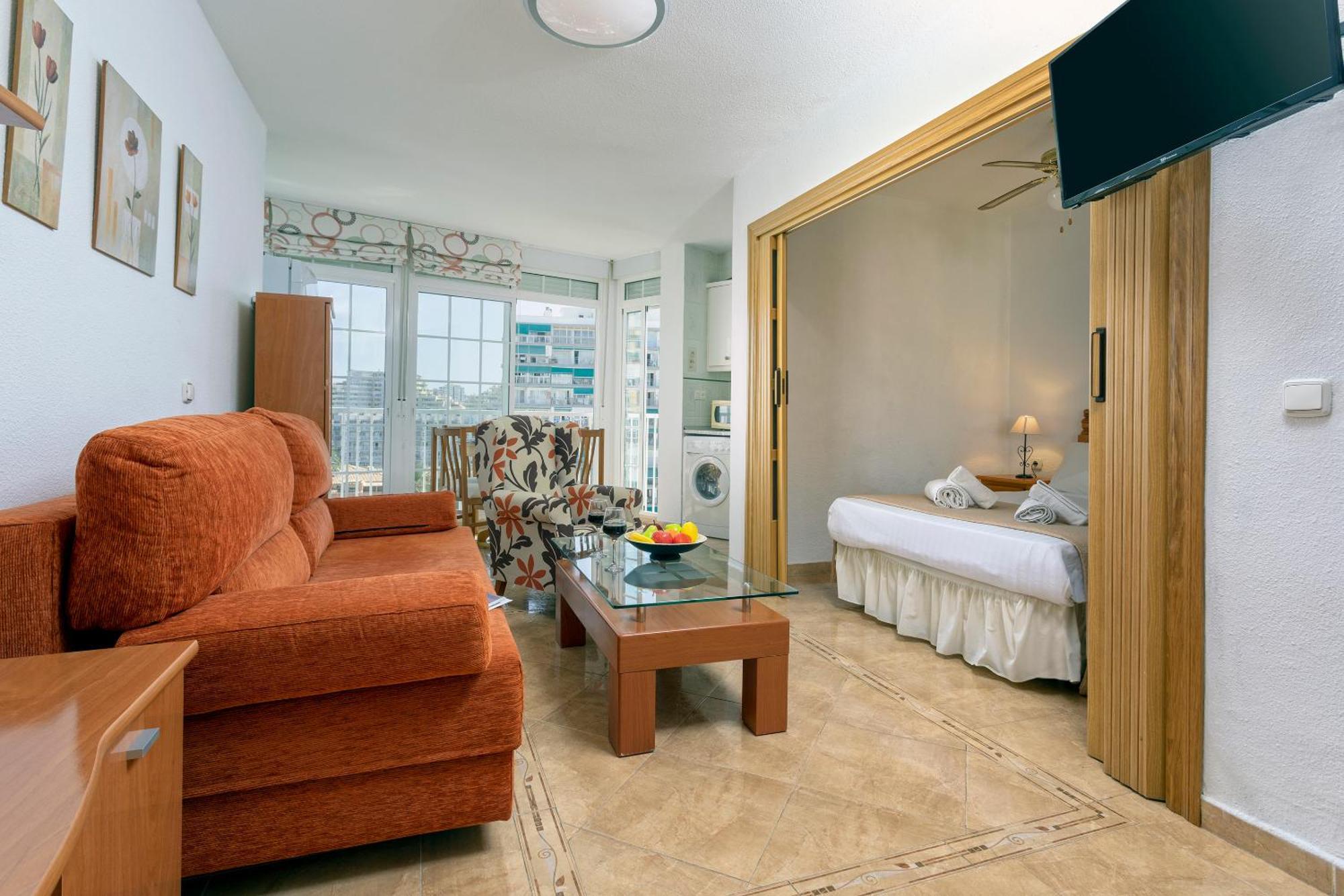 Apartamento Con Vistas Al Mar En بينالماذينا المظهر الخارجي الصورة